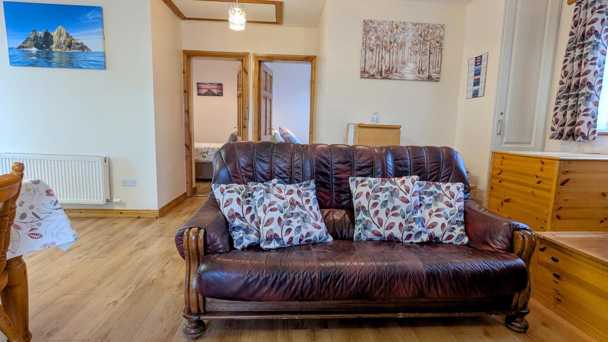Skellig View Sunset Cliffs View Apartment Portmagee Extérieur photo